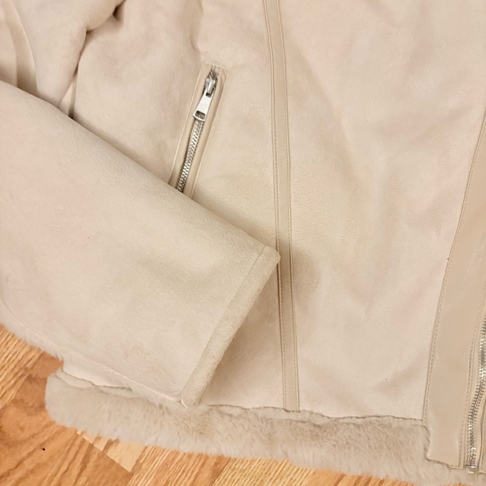 VENUS Cream Suede & Faux Fur Jacket Size Large - Picture 2 of 8